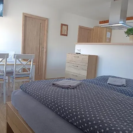 U10 Apartamento *