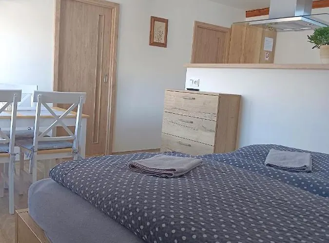U10 Apartamento *